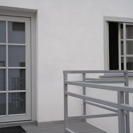 Apartment Modernes Mit City-flair In Bestlage