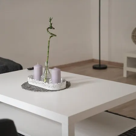 Apartment Modernes Mit City-flair In Bestlage *
