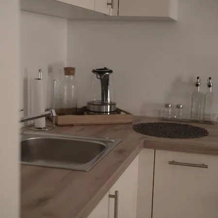 Modernes Mit City-flair In Bestlage Apartment Klosterneuburg