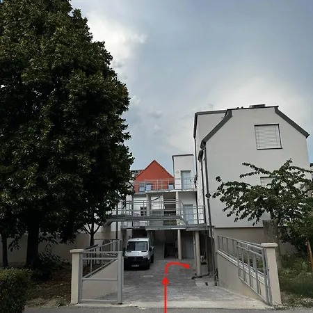 Modernes Mit City-flair In Bestlage * Klosterneuburg