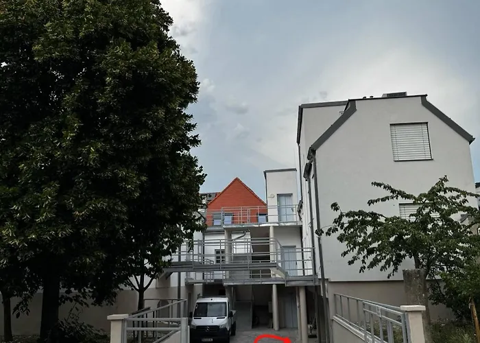 Modernes Mit City-flair In Bestlage * Klosterneuburg